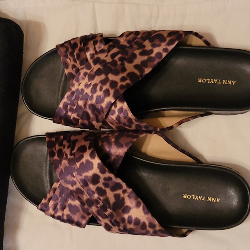 ann taylor slides size 9 - Picture 4 of 6